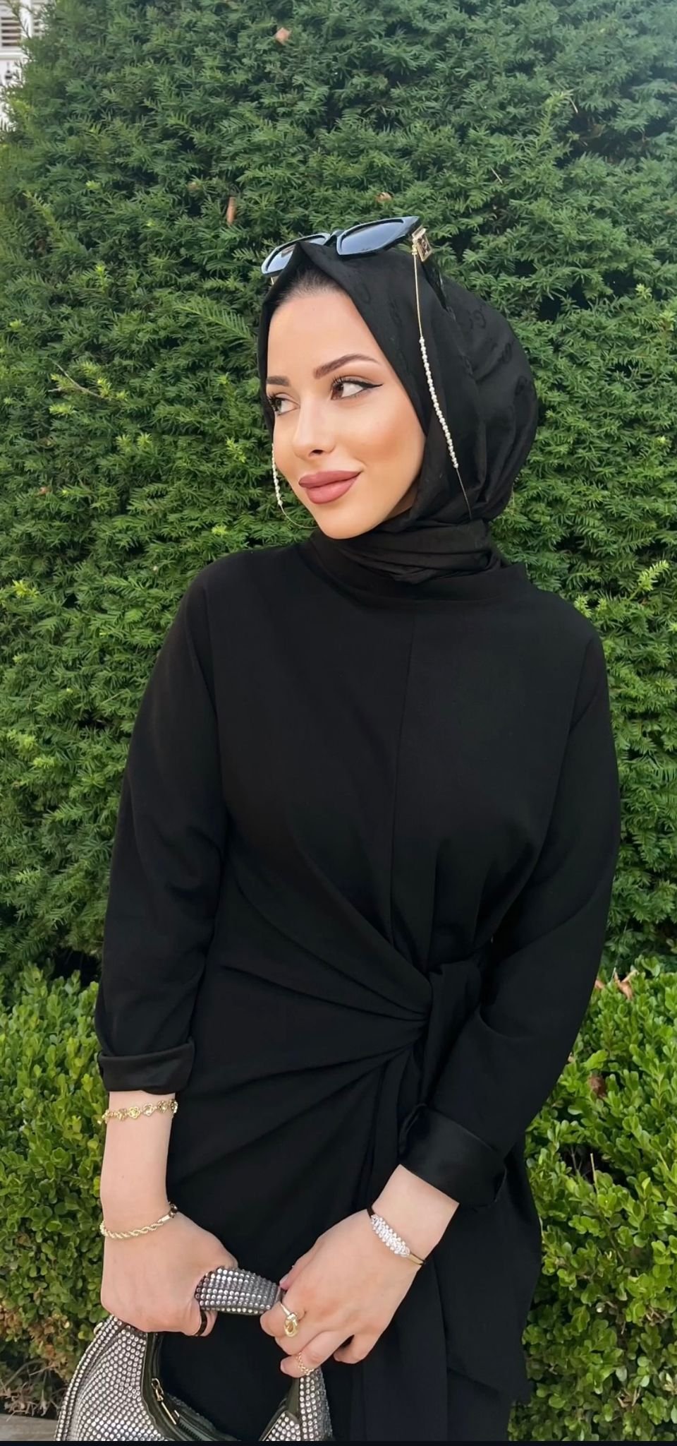 Karşıyaka Kesinlikle Özel Kadın Escort Bayan Müşerref